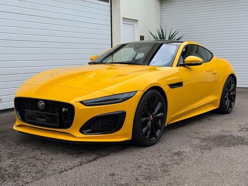 Gebraucht Jaguar F-Type R 575 PS (422 kW) 2022 Gelb
