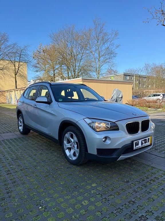 Gebraucht BMW X1 184 PS (135 kW) 2013 Silber SUV