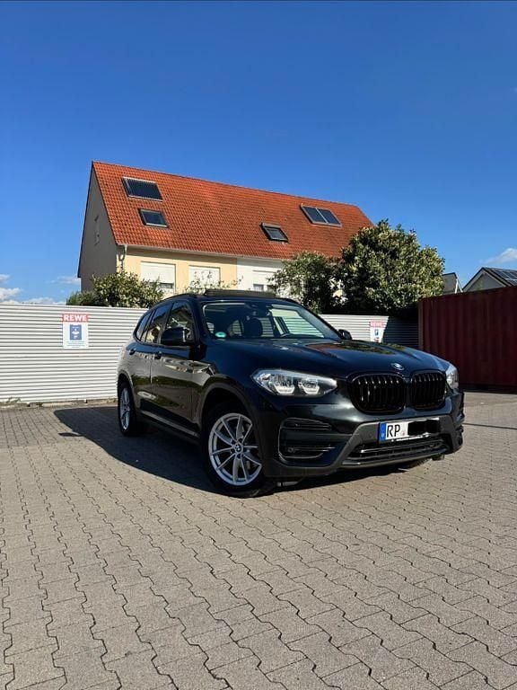 Second-hand BMW X3 Performance 190 CP (139 kW) 2018 Negru SUV