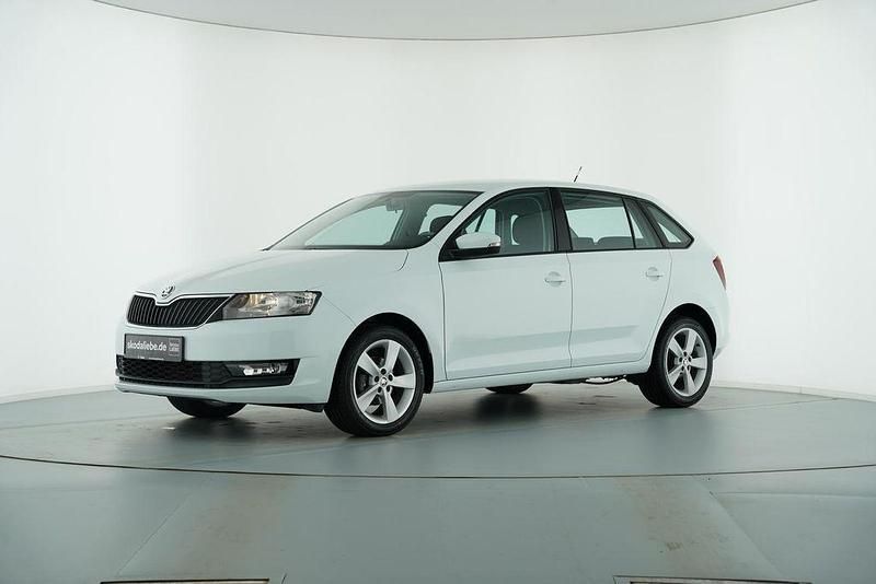 Laserweiss Gebraucht 2017 Skoda Rapid Cool Edition Limousine | 11.889 € (Guter Preis) - Bild 1/4
