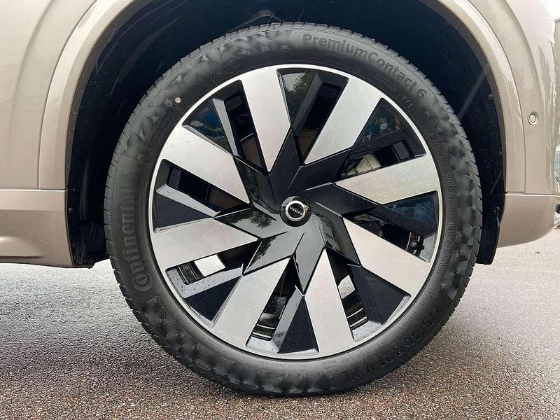 Second-hand Volvo XC90 Plus 455 CP (334 kW) 2024 Maro SUV