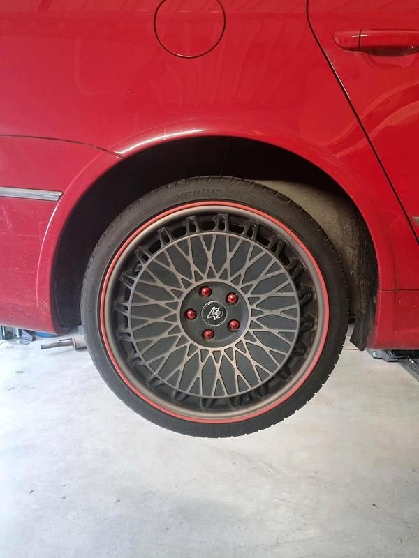 Gebraucht VW Passat R 299 PS (219 kW) 2008 Rot Kombi