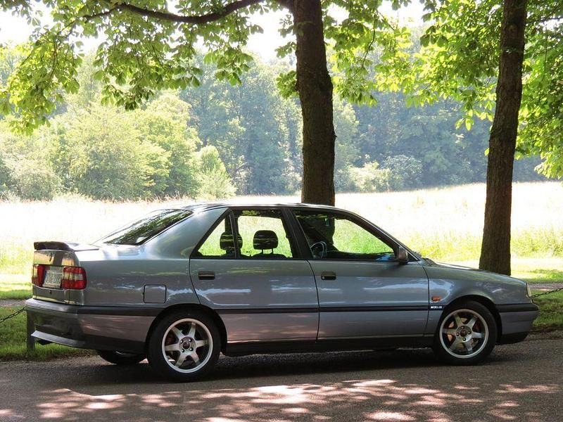 Grau Gebraucht 1995 Lancia Dedra Limousine | 5.999 € - Bild 1/4