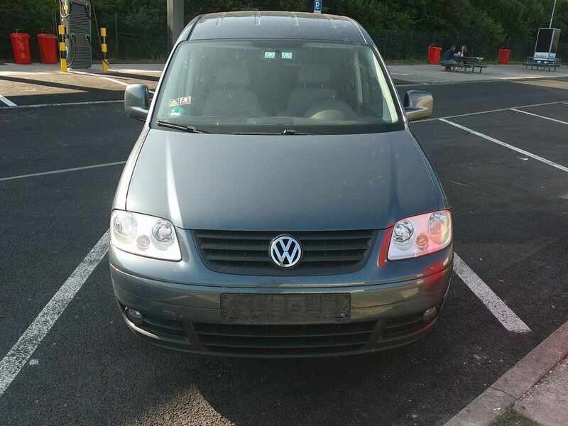 Grau Gebraucht 2008 VW Caddy Maxi Van / Kleinbus | 4.900 € (Fairer Preis) - Bild 1/4