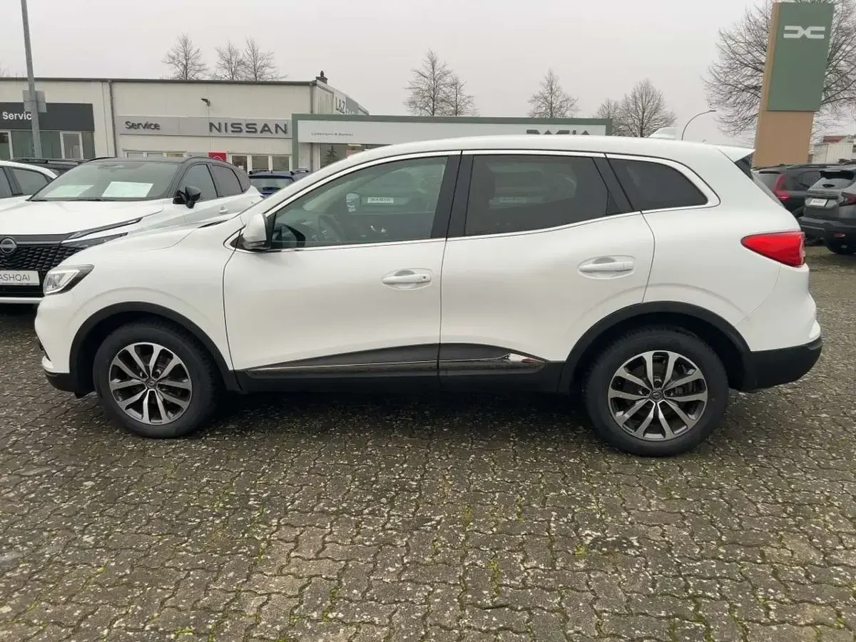 Gebraucht Renault Kadjar Business 140 PS (102 kW) 2021 Perlmuttweiß SUV