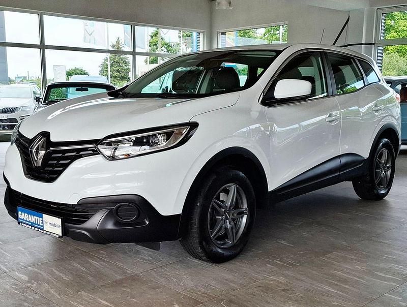 Weiß Gebraucht 2018 Renault Kadjar Life SUV | 12.490 € (Guter Preis) - Bild 1/4