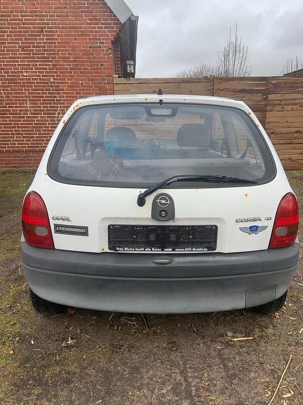 Brugt Opel Corsa 1998 Hvid Hatchback