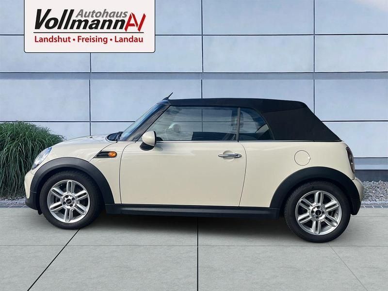 Käytetty Mini Cooper D Cabriolet 111 HP (81 kW) 2011 Valkoinen Avoauto