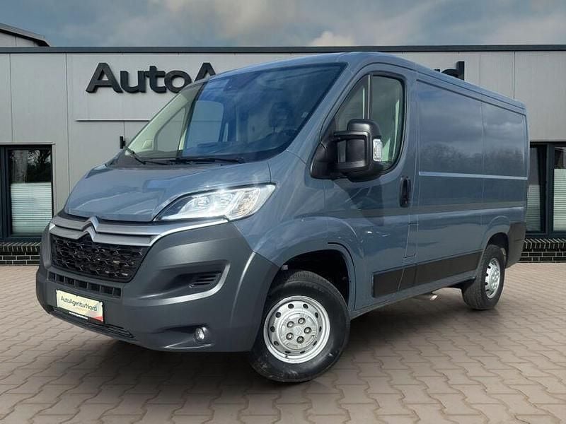 Grau Gebraucht 2021 Citroën Jumper Van / Kleinbus | 18.850 € (Guter Preis) - Bild 1/4