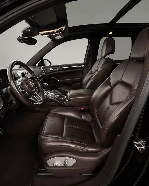 Gebraucht Porsche Cayenne 262 PS (192 kW) 2015 Schwarz SUV