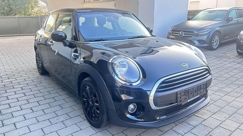 Gebraucht Mini ONE 102 PS (75 kW) 2019 Schwarz Kleinwagen