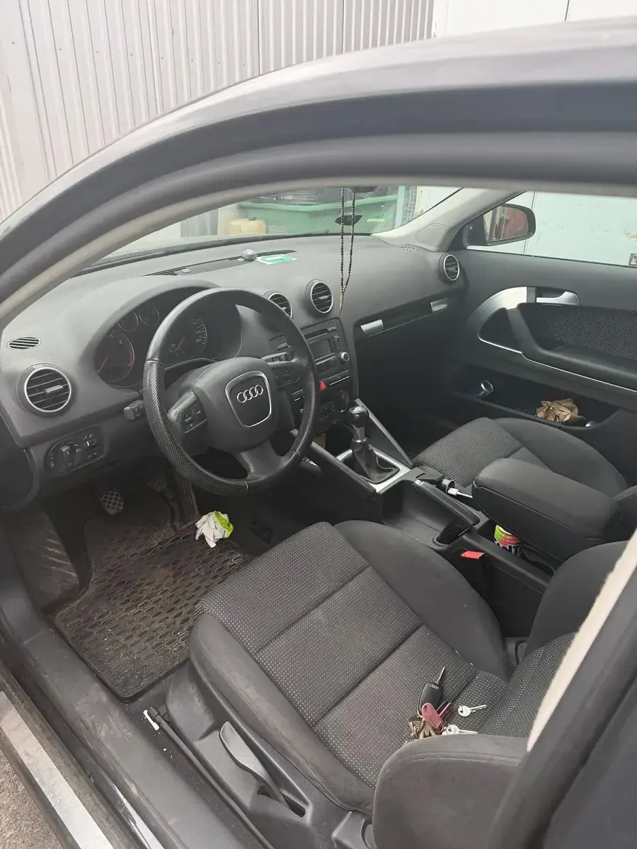 Second-hand Audi A3 120 CP (88 kW) 2008 Negru Hatchback