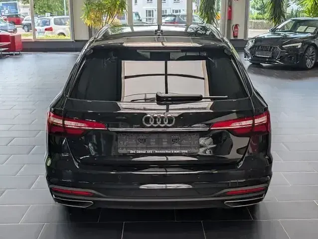 Gebraucht Audi A4 204 PS (150 kW) 2022 Schwarz Kombi