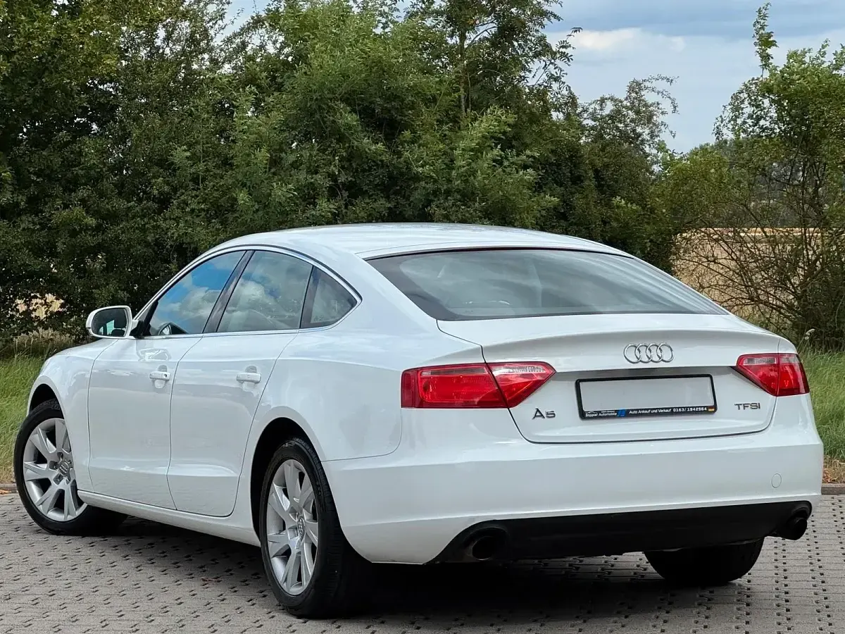 Gebraucht Audi A5 Sportback 180 PS (132 kW) 2012 Weiß Kleinwagen