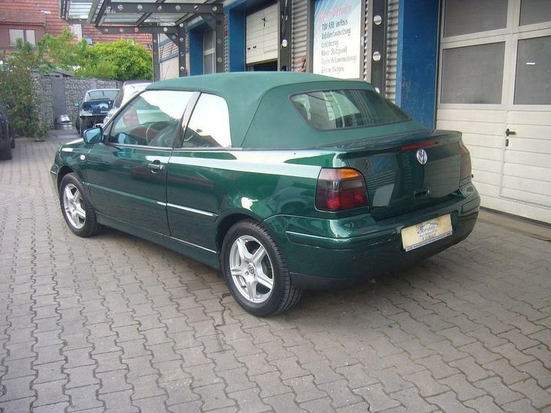 Gebraucht VW Golf Cabriolet 116 PS (85 kW) 2002 Grün Cabrio