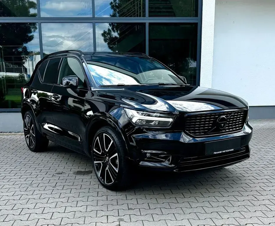 Gebraucht Volvo XC40 R-Design 197 PS (144 kW) 2021 Schwarz SUV