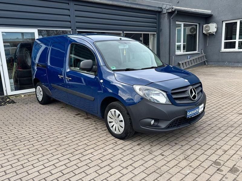 Gebraucht Mercedes Citan 111 110 PS (80 kW) 2016 Blau Van / Kleinbus