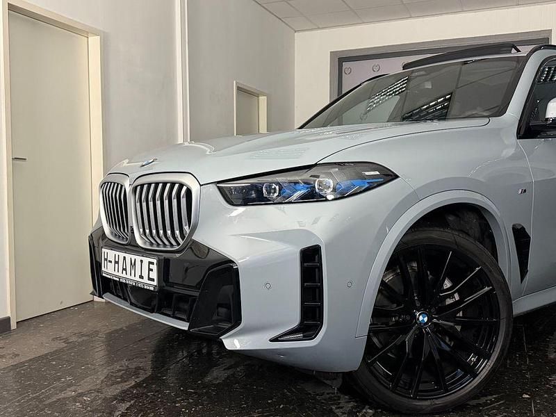 Gebraucht BMW X5 M Sport 286 PS (210 kW) 2025 Grau SUV