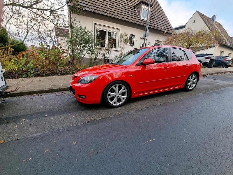 Rot Gebraucht 2008 Mazda 3 Limousine | 1.200 € (Superpreis) - Bild 1/4