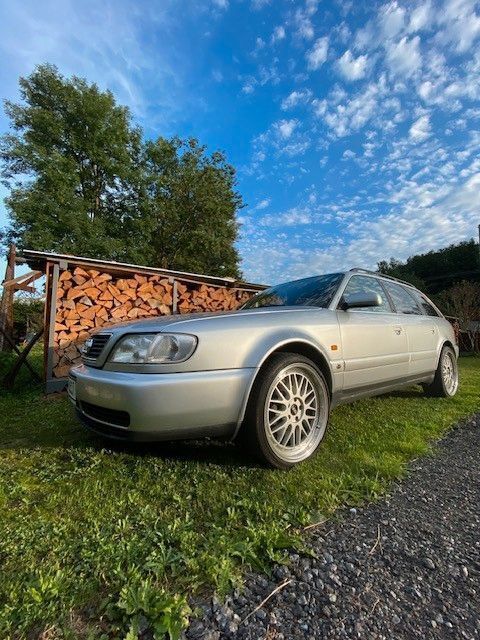 Silber Gebraucht 1996 Audi S6 Sport Kombi | 11.800 € - Bild 1/4