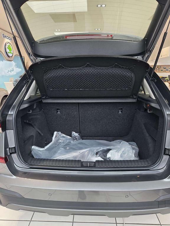 Neu Skoda Kamiq 116 PS (85 kW) 2026 Graphitegrau metallic SUV