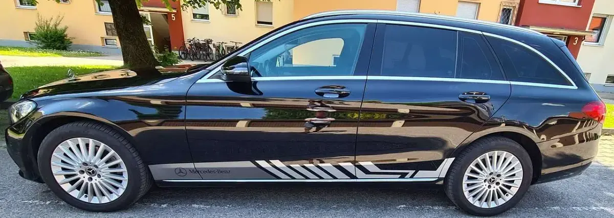 Gebraucht Mercedes C200 Exclusive 136 PS (100 kW) 2018 Schwarz Kombi