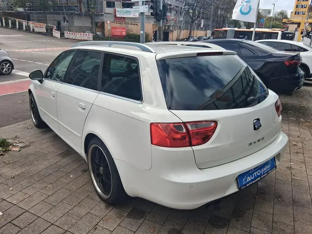 Gebraucht Seat Exeo Style 160 PS (117 kW) 2010 Weiß Limousine
