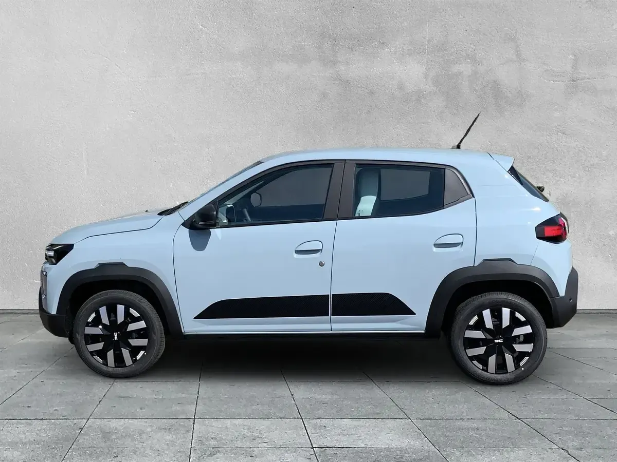 Uusi Dacia Spring Expression 51 kW (70 HP) 2026 Sininen Viistoperä