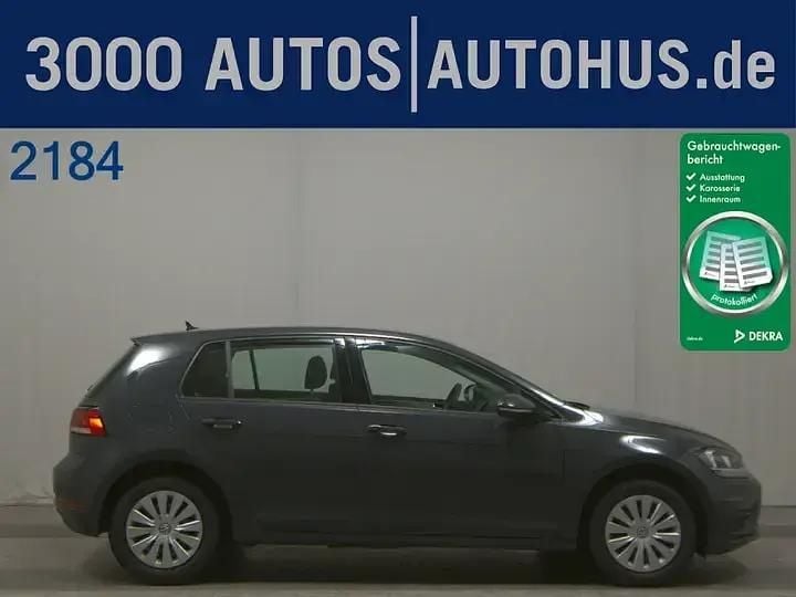 Schwarz (deep black perleffekt) Gebraucht 2013 VW Golf VII Match Kombi | 9.750 € (Superpreis) - Bild 1/4