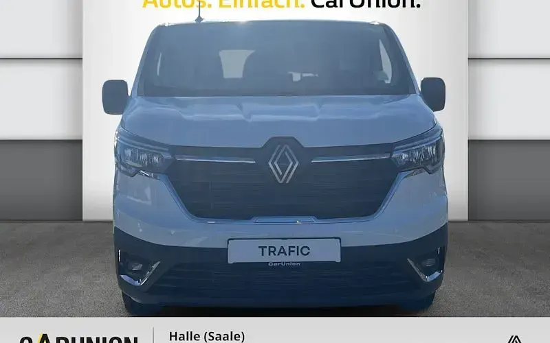 Neu Renault Trafic Komfort 131 PS (96 kW) 2025 Weiß Van / Kleinbus