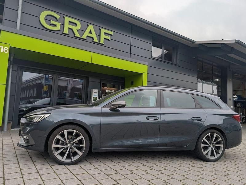 Gebraucht 2024 Seat Leon FR Limousine | 29.450 € (Fairer Preis) - Bild 1/4