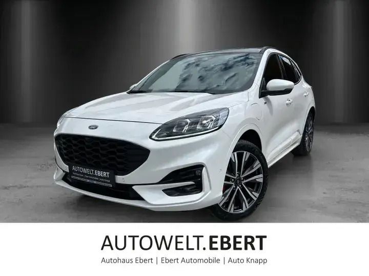 Arktisweiß (metallic) Gebraucht 2022 Ford Kuga SUV | 31.490 € (Teuer) - Bild 1/4