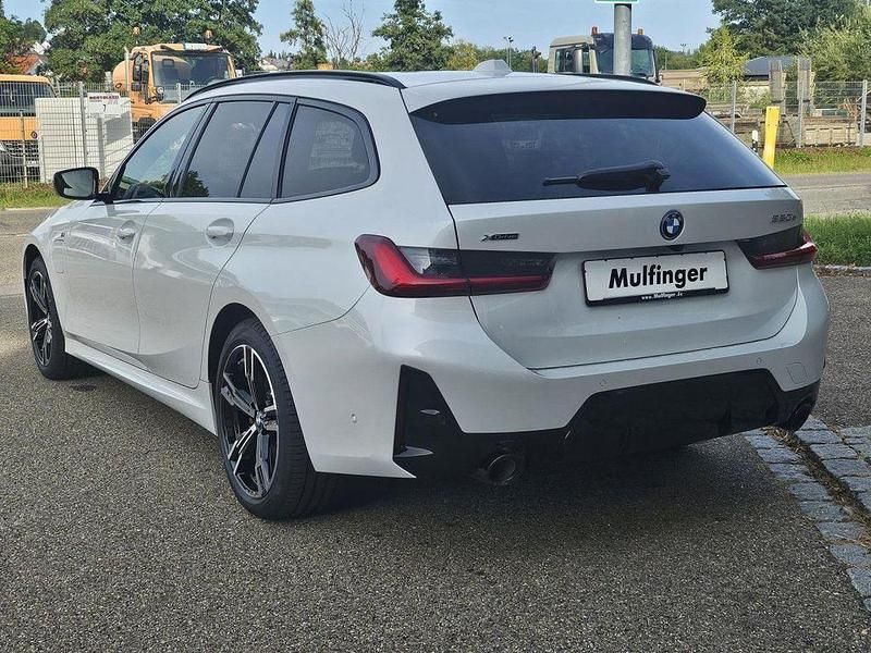 Neu BMW 330e Sport Line 292 PS (214 kW) 2025 Weiß Limousine