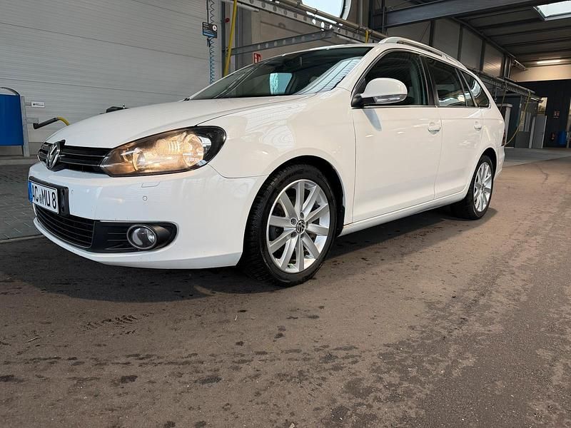 Gebraucht VW Golf V Highline 2009 Weiß Kombi