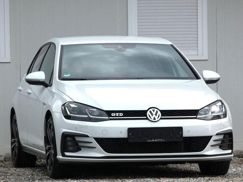 Weiß Gebraucht 2019 VW Golf VII GTD Limousine | 19.490 € (Fairer Preis) - Bild 1/4