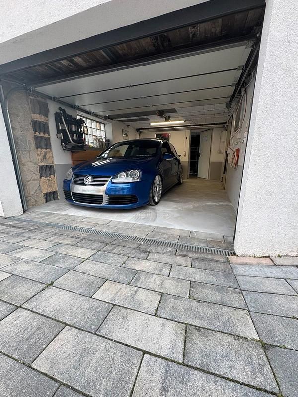 Gebraucht VW Golf VI R 250 PS (183 kW) 2008 Blau Kleinwagen