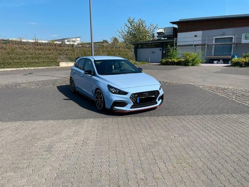 Blau Gebraucht 2019 Hyundai i30 Kleinwagen | 21.000 € (Superpreis) - Bild 1/4