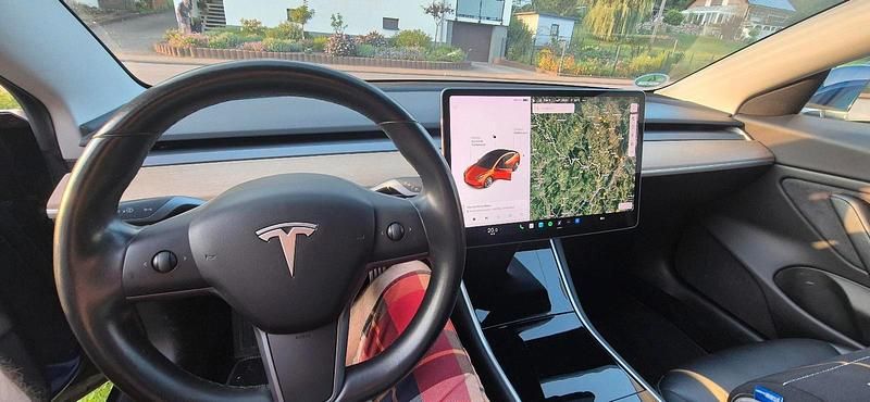 Second-hand Tesla Model 3 Performance 377 kW (513 CP) 2019 Albastru Berlinǎ
