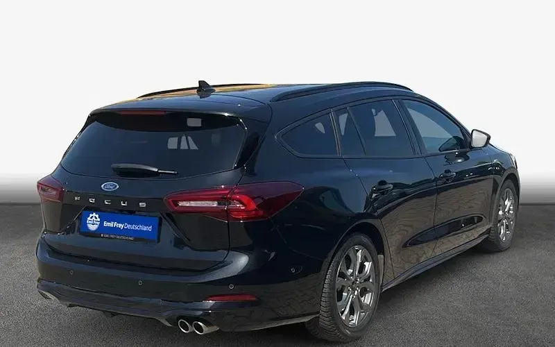 Gebraucht Ford Focus ST-Line X 155 PS (114 kW) 2025 Schwarz Kombi