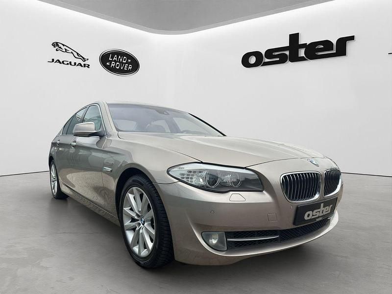 Gebraucht BMW 535 306 PS (225 kW) 2012 Kaschmirsilber metallic Limousine