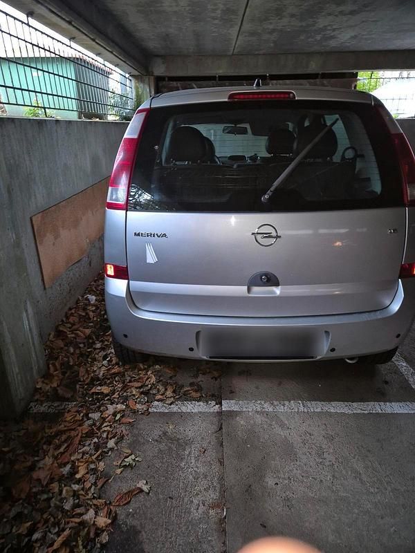 Gebraucht Opel Meriva 101 PS (74 kW) 2004 Silber Van / Kleinbus