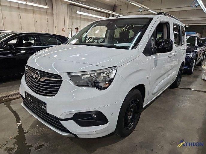 Gebraucht Opel Combo Life Ultimate 131 PS (96 kW) 2022 Weiß Van / Kleinbus