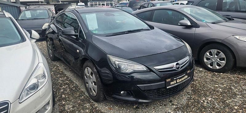 Gebraucht Opel Astra GTC Innovation 165 PS (121 kW) 2013 Schwarz Coupé