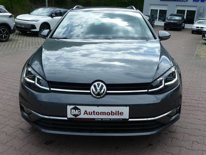 Gebraucht VW Golf VII 125 PS (91 kW) 2018 Grau Limousine