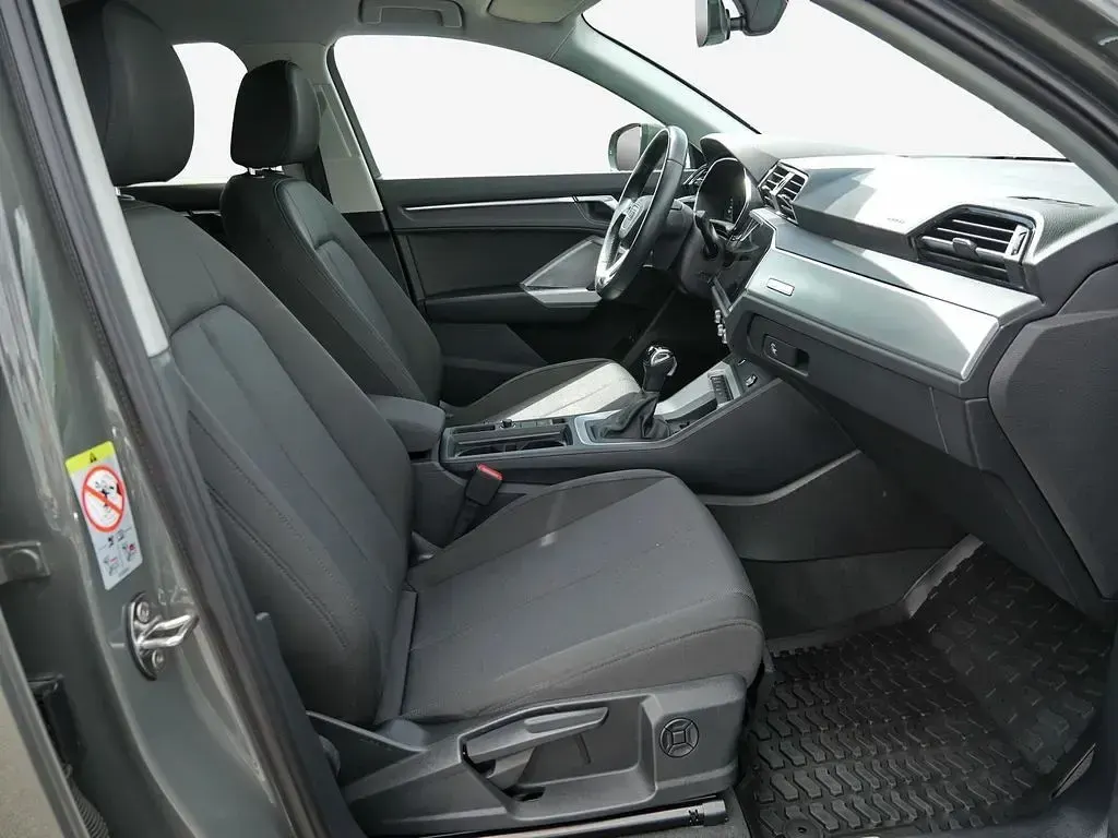 Gebraucht Audi Q3 Sportback Ambiente 245 PS (180 kW) 2021 Chronosgrau metallic SUV