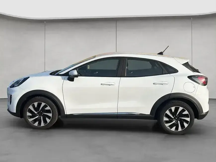 Gebraucht Ford Puma Titanium 125 PS (91 kW) 2023 Weiß SUV