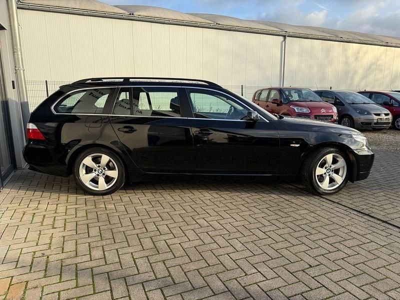 Gebraucht BMW 520 177 PS (130 kW) 2008 Schwarz Limousine