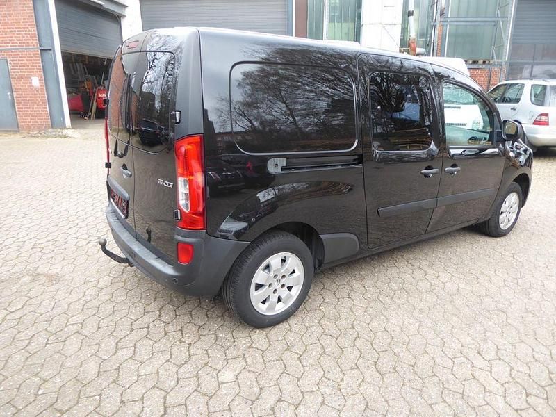 Gebraucht Mercedes Citan 111 110 PS (80 kW) 2017 Schwarz Van / Kleinbus