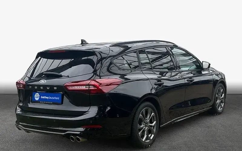 Gebraucht Ford Focus ST-Line X 116 PS (85 kW) 2025 Schwarz Kombi