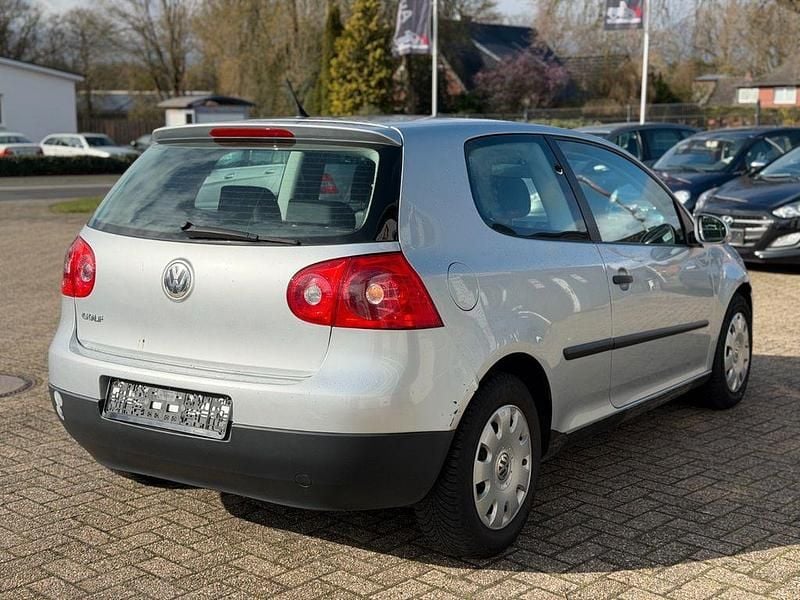 Gebraucht VW Golf V Trendline 75 PS (55 kW) 2005 Silber Kleinwagen